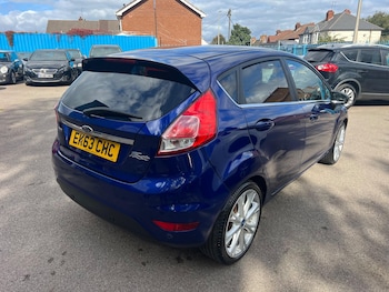 Used Ford Fiesta 2013 for sale - 75990110: Photo