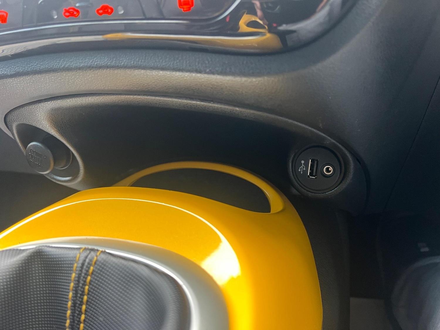 Used Nissan Juke 2014 for sale - 76458158: Photo 25