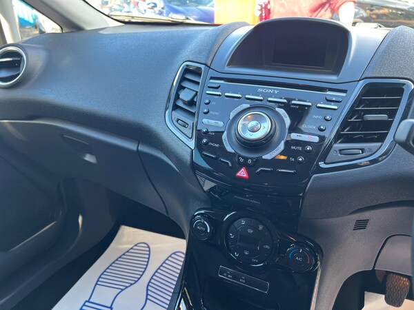 Used Ford Fiesta 2016 for sale - 76085353: Photo 15
