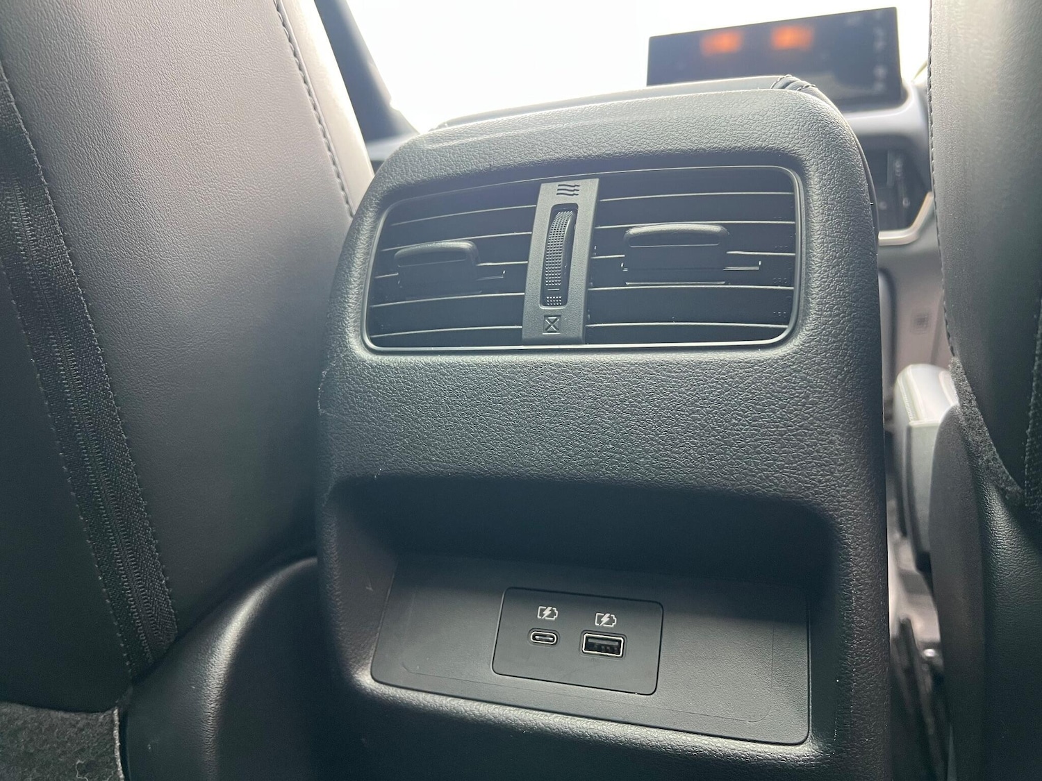 Used Nissan Qashqai for sale - 76997652: Photo 31