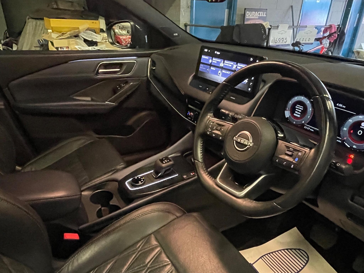 Used Nissan Qashqai for sale - 76997652: Photo 40