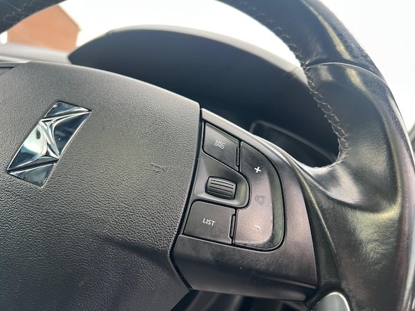 Used Citroen DS5 2015 for sale - 76175009: Photo 38