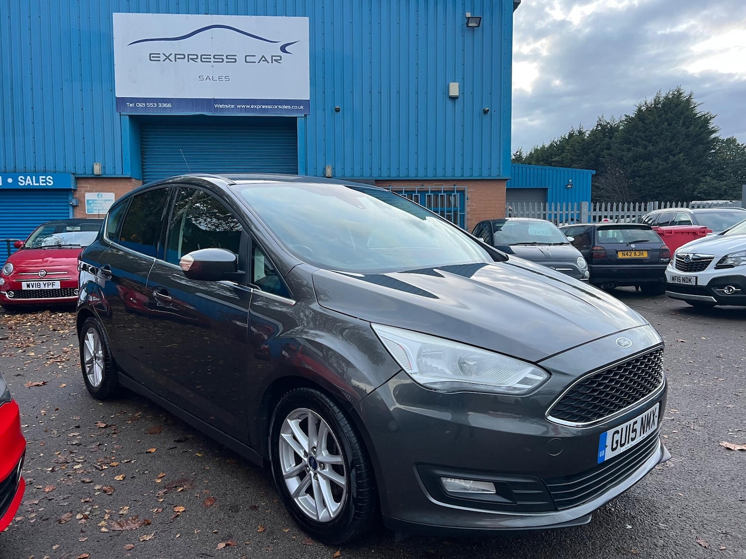 Used Ford C-Max 2015 for sale - 76727867: Photo 2