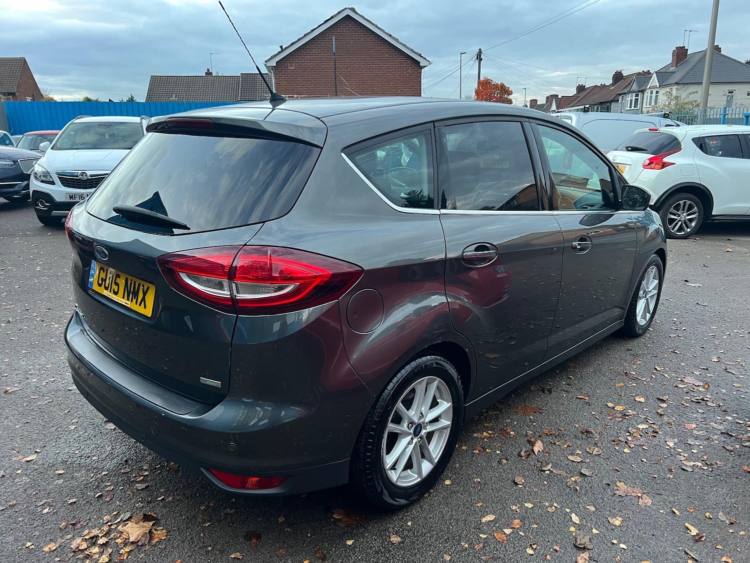 Used Ford C-Max 2015 for sale - 76727867: Photo 4