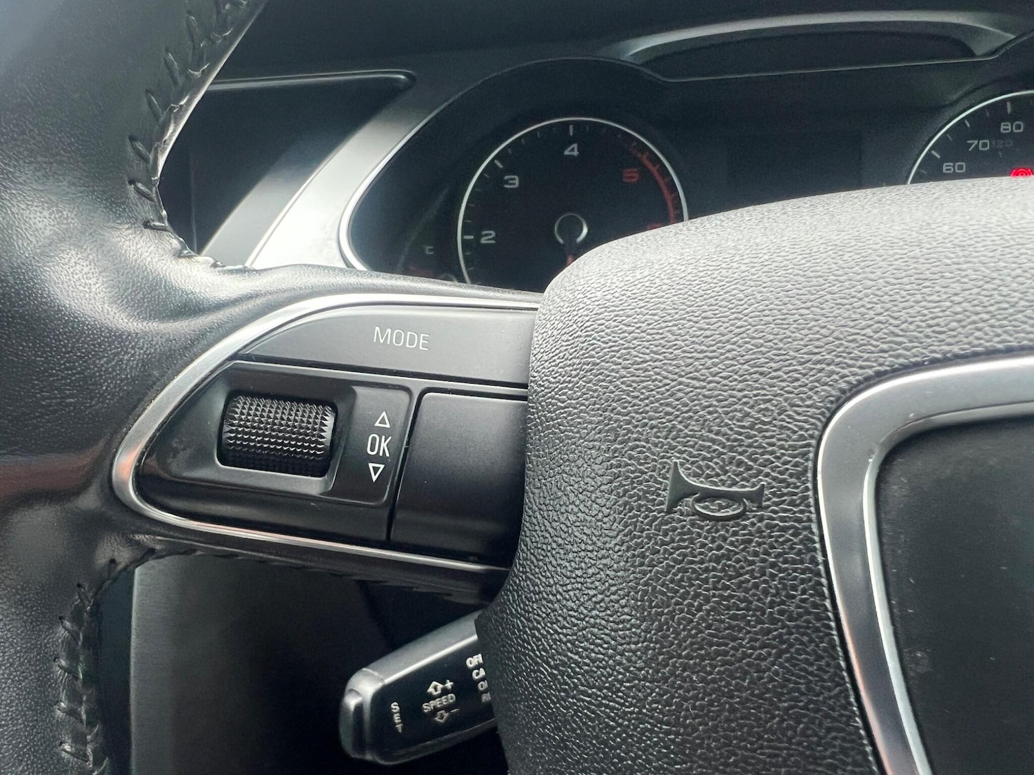 Used Audi A4 2015 for sale - 75756910: Photo 25