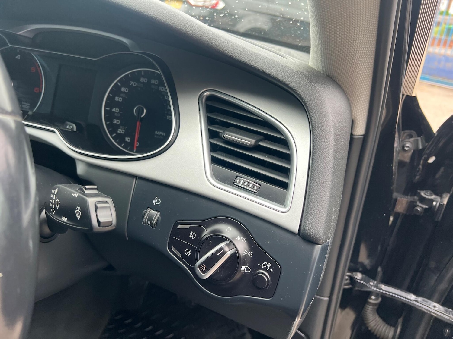 Used Audi A4 2015 for sale - 75756910: Photo 29