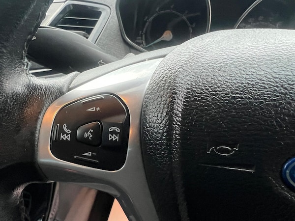 Used Ford Fiesta 2013 for sale - 76099211: Photo 23