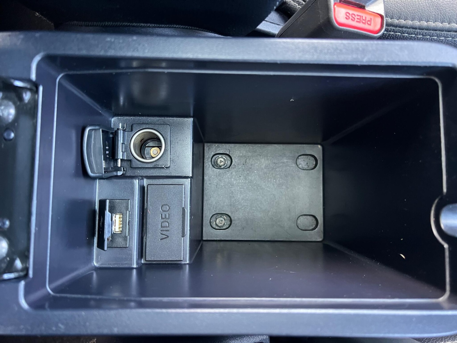 Used Mitsubishi Outlander 2012 for sale - 78071959: Photo 32