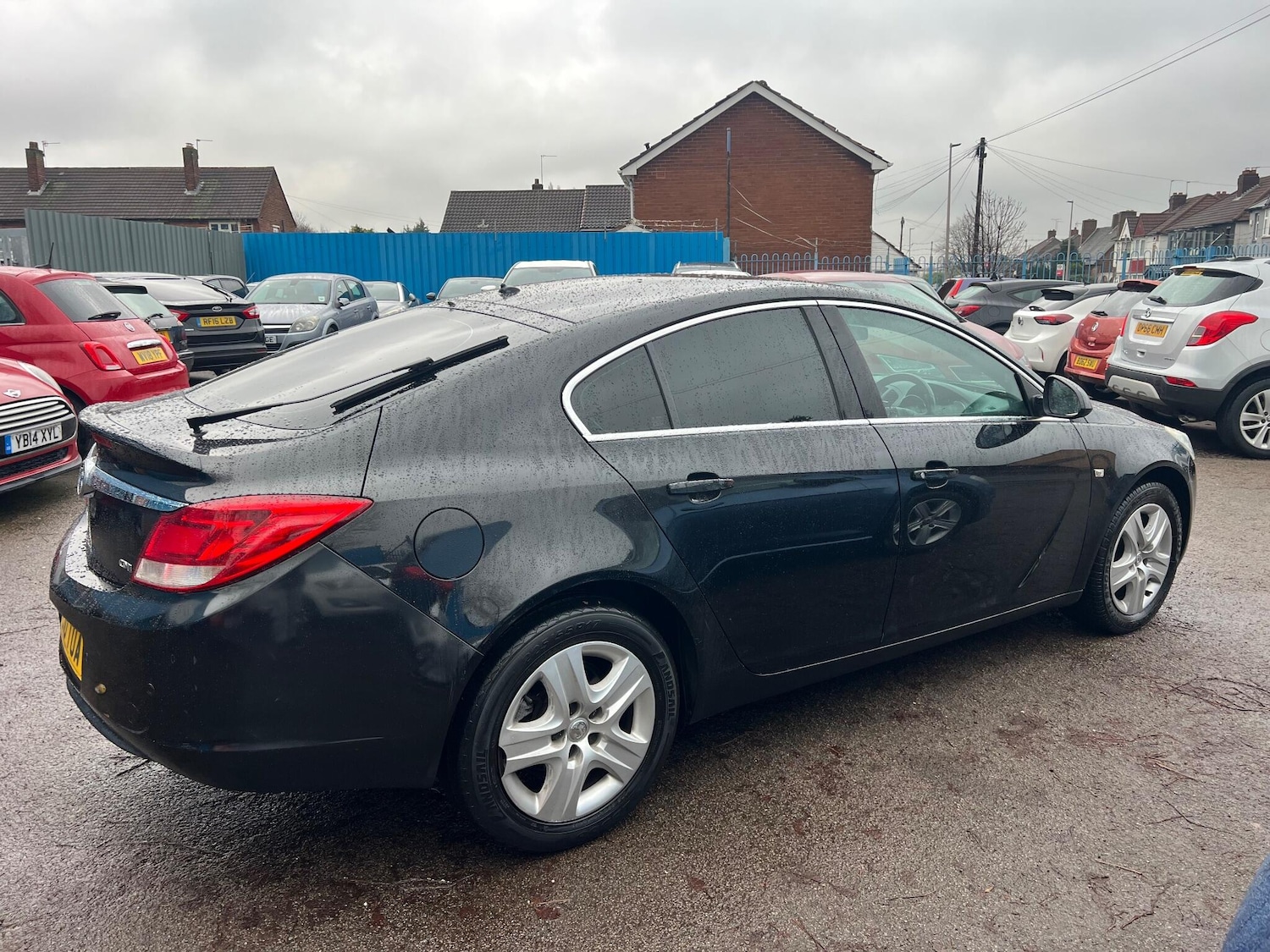 Used Vauxhall Insignia 2010 for sale - 77291813: Photo 2