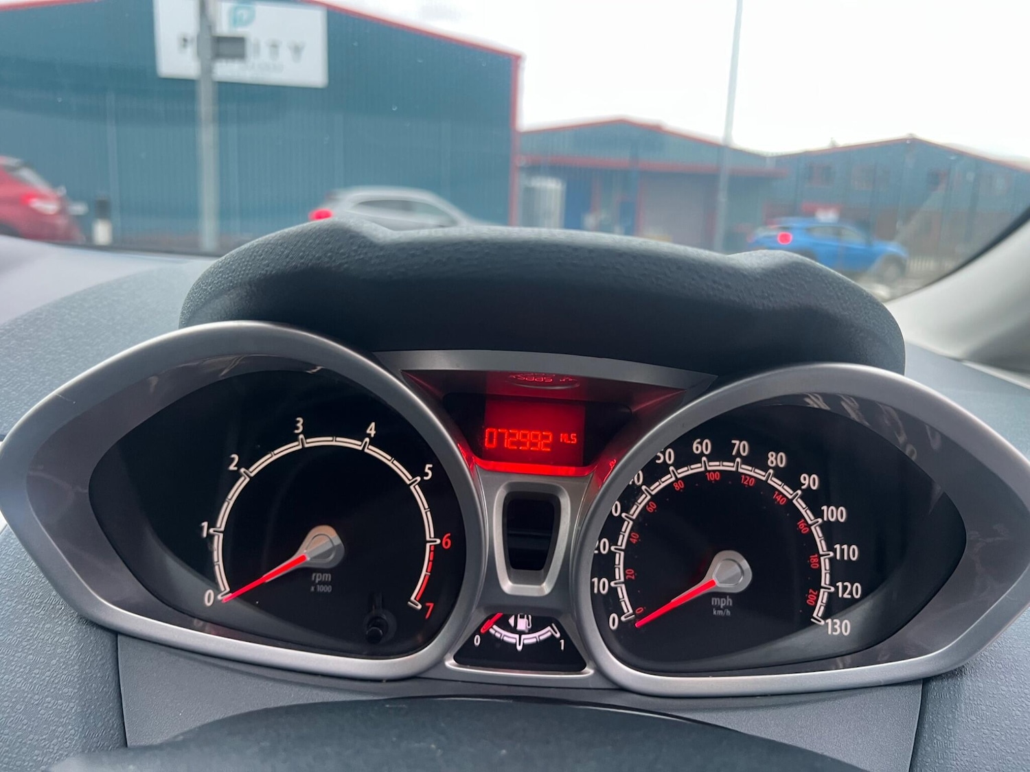 Used Ford Fiesta 2011 for sale - 77647023: Photo 12