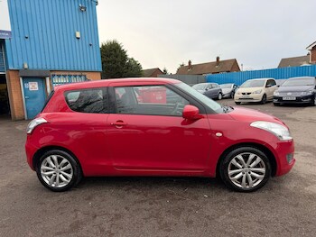 Used Suzuki Swift 2012 for sale - 77331476: Photo
