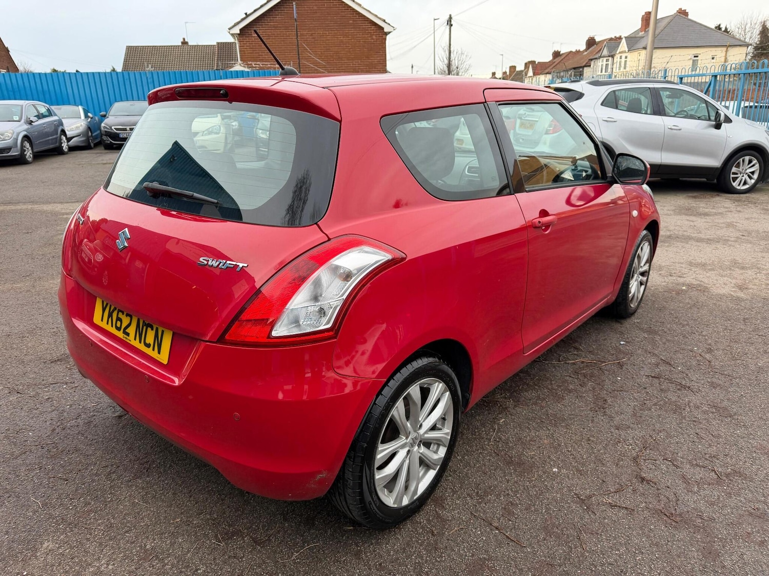 Used Suzuki Swift 2012 for sale - 77331476: Photo 3