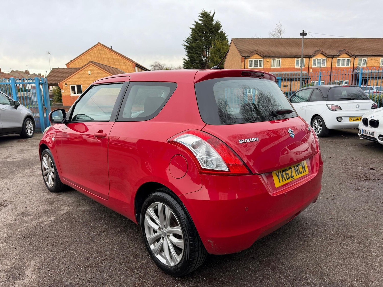 Used Suzuki Swift 2012 for sale - 77331476: Photo 6