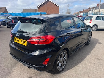 Used Ford Fiesta 2018 for sale - 78007318: Photo