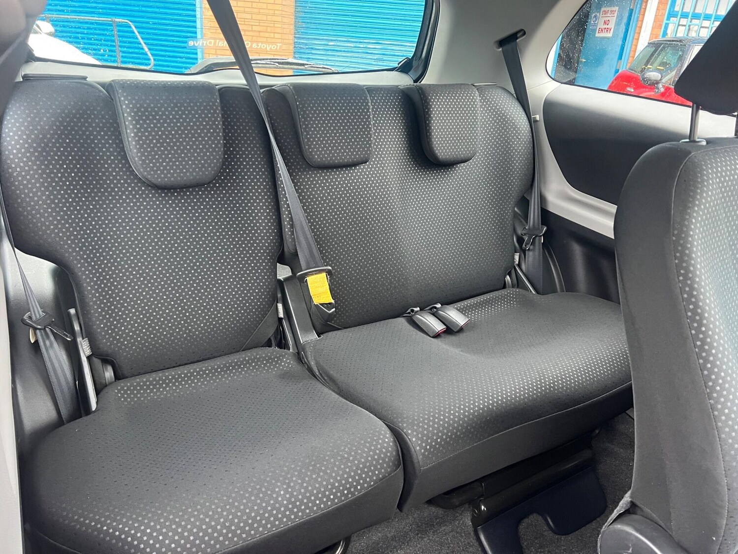 Used Toyota Yaris for sale - 77538320: Photo 11