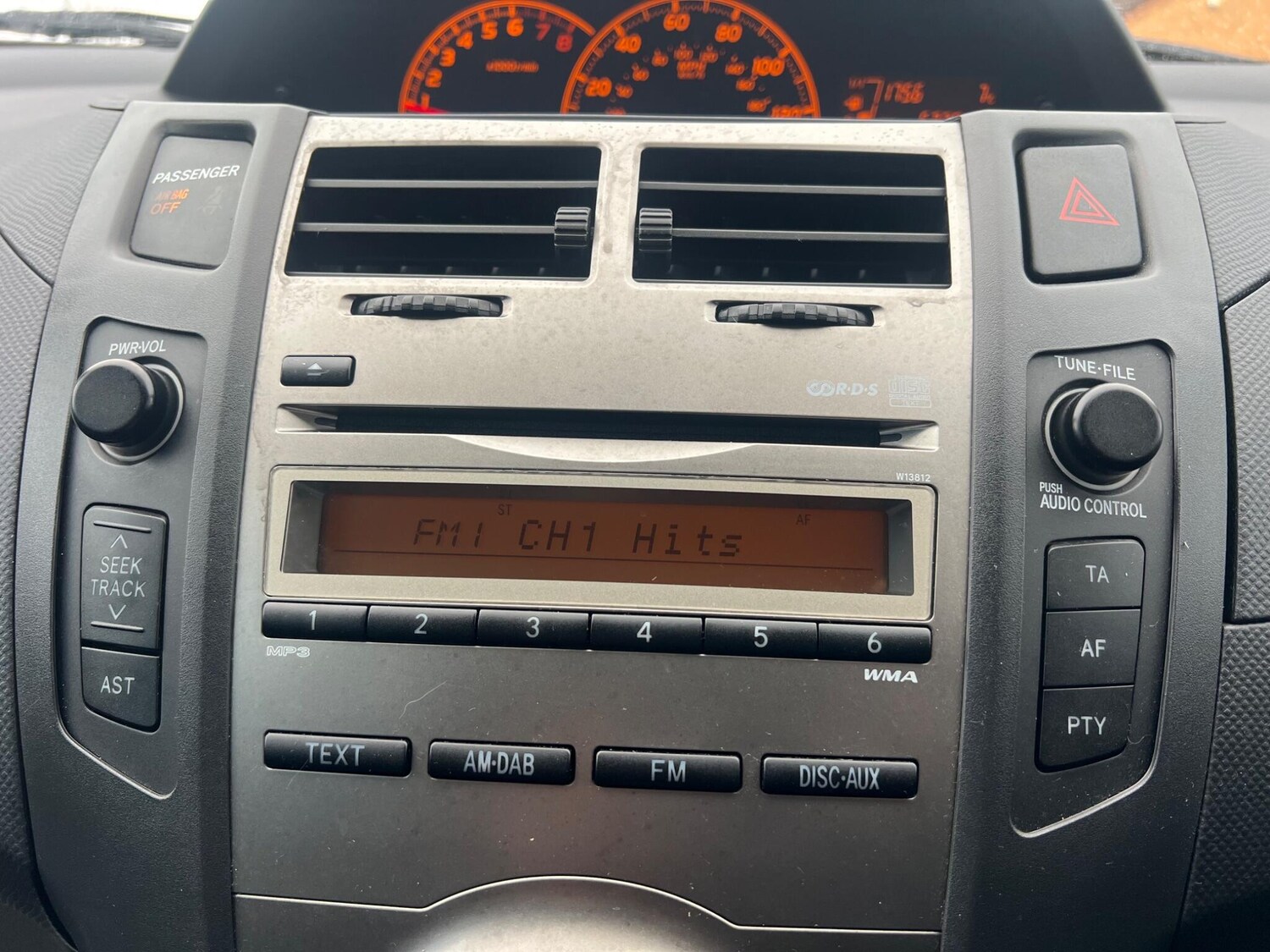 Used Toyota Yaris for sale - 77538320: Photo 15