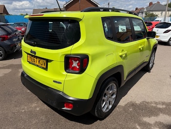 Used Jeep Renegade 2017 for sale - 79180885: Photo