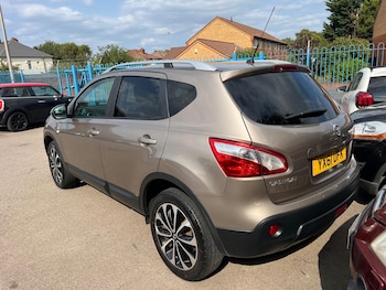 Used Nissan Qashqai 2011 for sale - 75553309: Photo