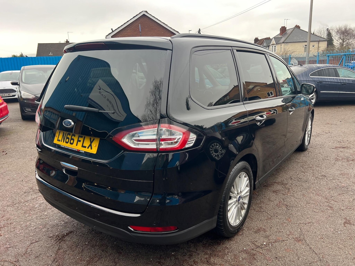 Used Ford Galaxy 2016 for sale - 77424997: Photo 3