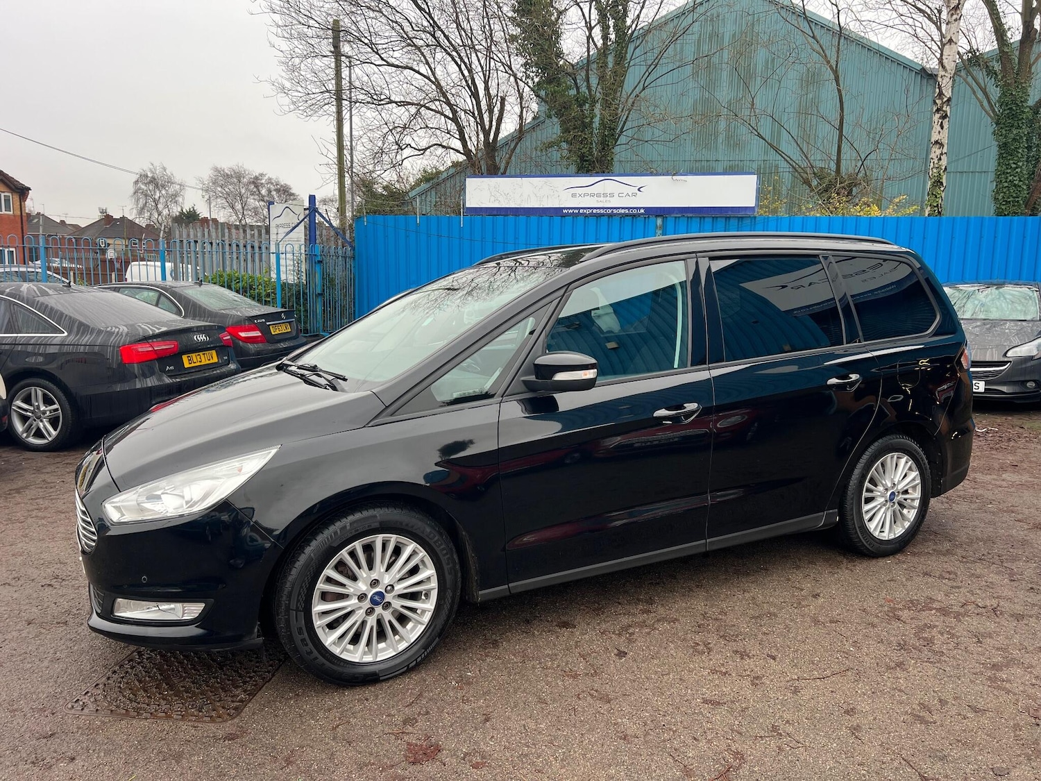 Used Ford Galaxy 2016 for sale - 77424997: Photo 5