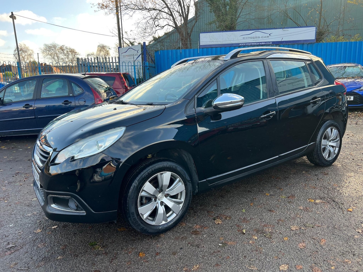 Used Peugeot 2008 2015 for sale - 76899637: Photo 5