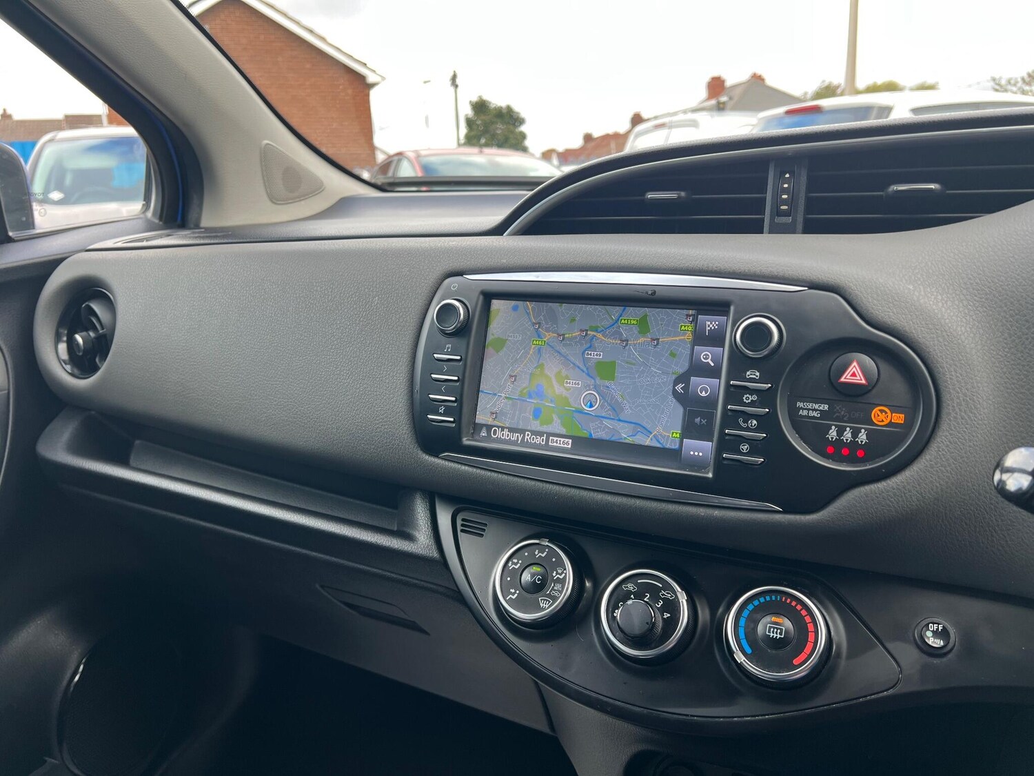 Used Toyota Yaris 2017 for sale - 76283223: Photo 18