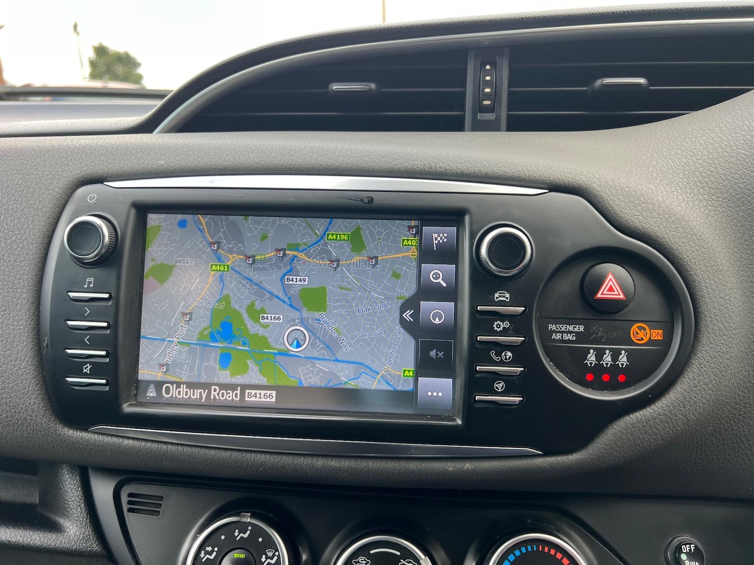 Used Toyota Yaris 2017 for sale - 76283223: Photo 19