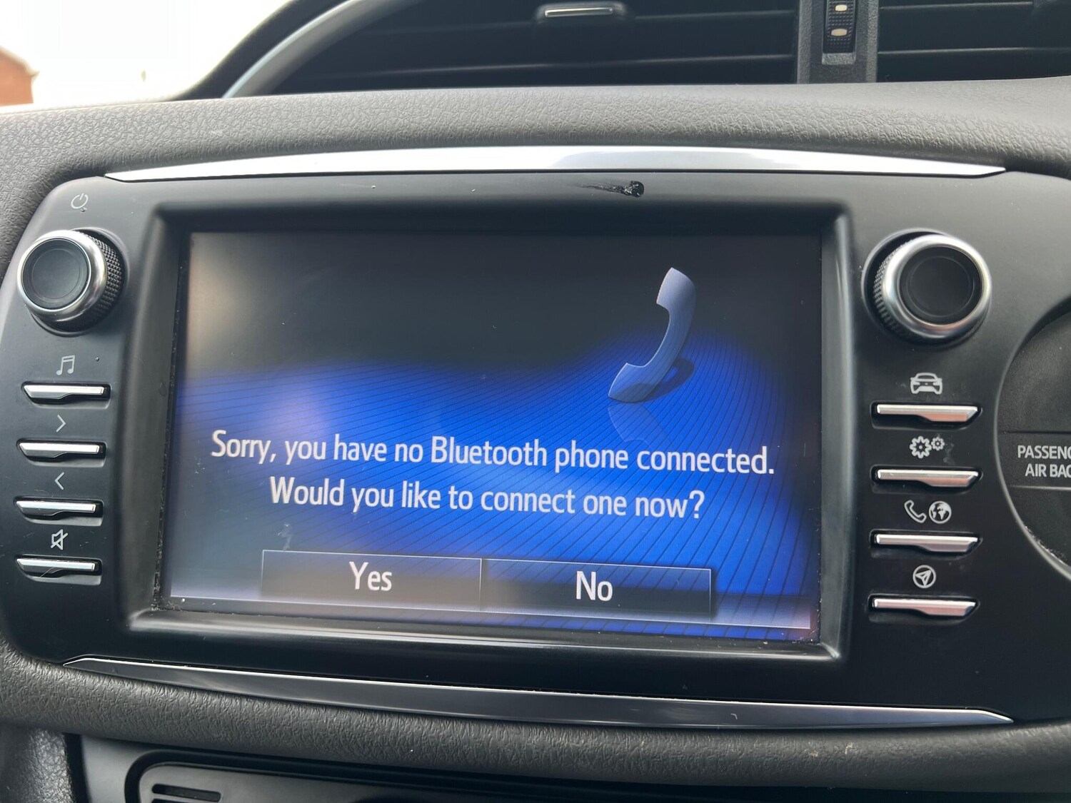 Used Toyota Yaris 2017 for sale - 76283223: Photo 21