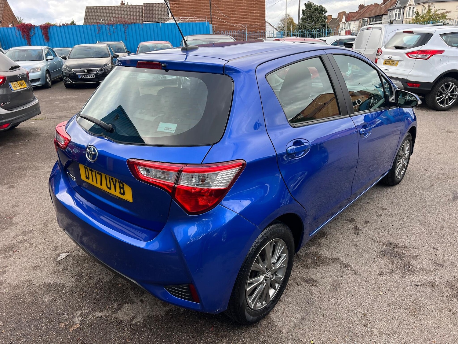 Used Toyota Yaris 2017 for sale - 76283223: Photo 3