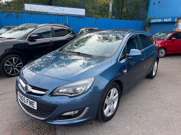 Used Vauxhall Astra 2015 for sale - 76282732: Photo 4