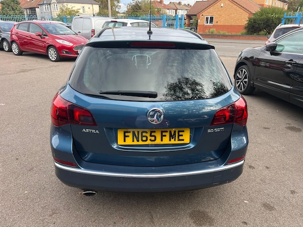 Used Vauxhall Astra 2015 for sale - 76282732: Photo 8