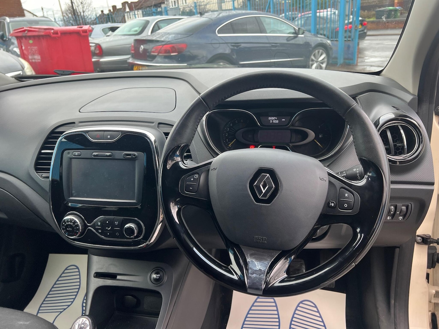 Used Renault Captur 2016 for sale - 77202698: Photo 15