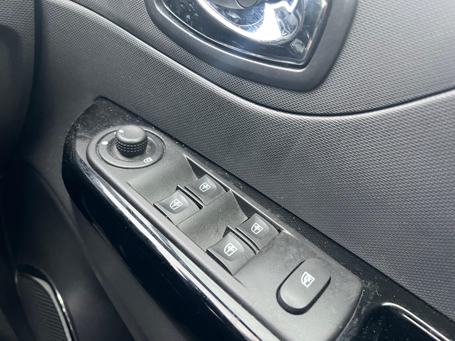 Used Renault Captur 2016 for sale - 77202698: Photo 25