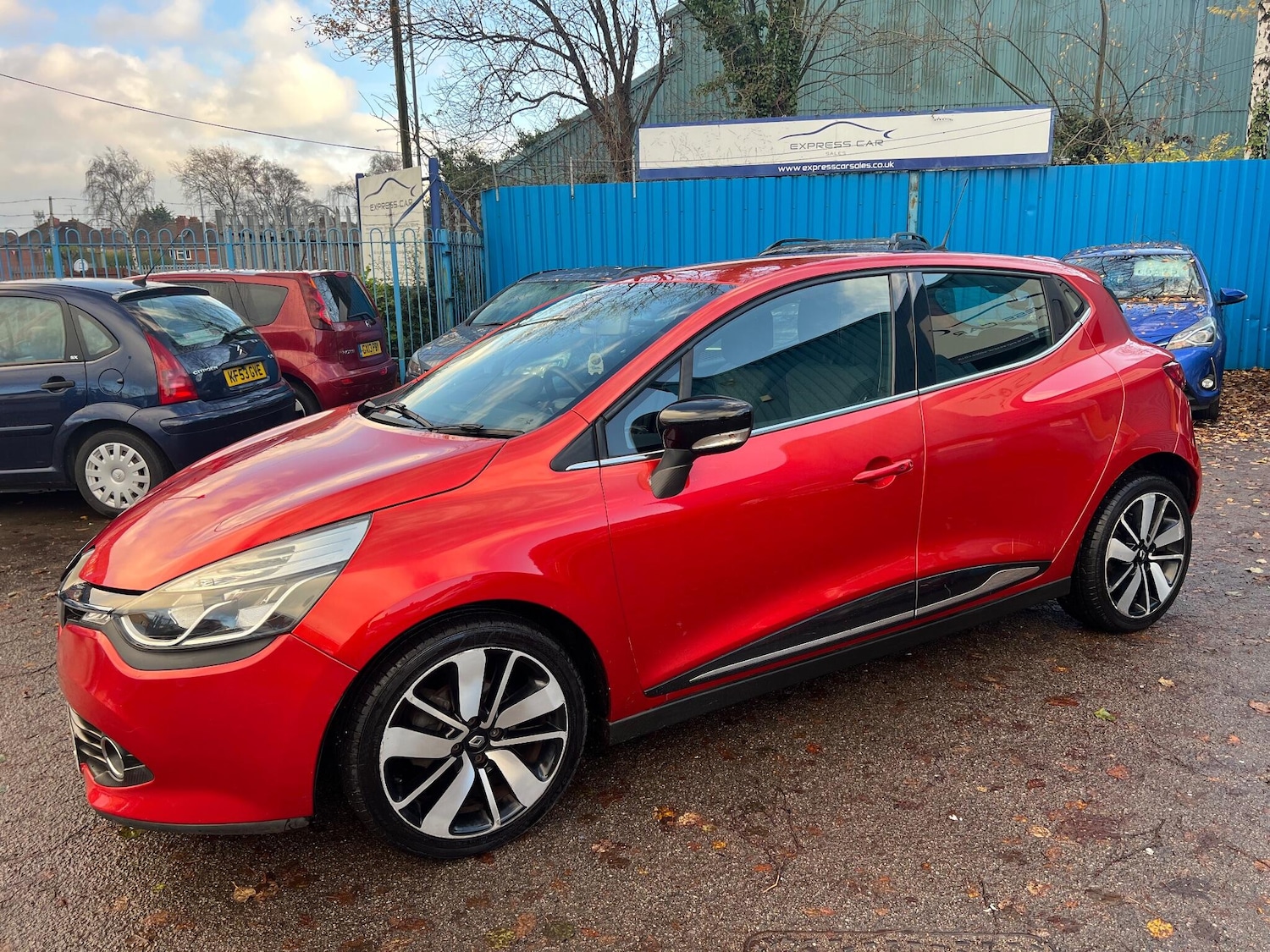 Used Renault Clio 2014 for sale - 76926748: Photo 5