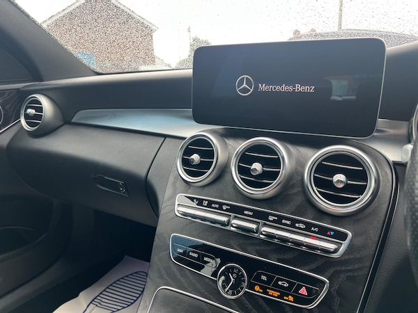 Used Mercedes-Benz C Class 2019 for sale - 75268649: Photo 18