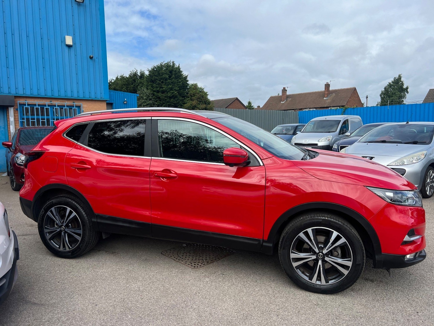 Used Nissan Qashqai 2021 for sale - 77783518: Photo 2