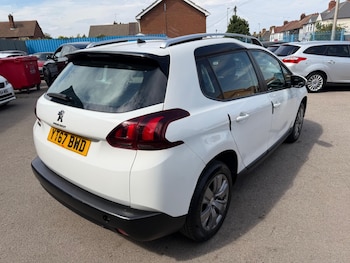 Used Peugeot 2008 2018 for sale - 79426299: Photo