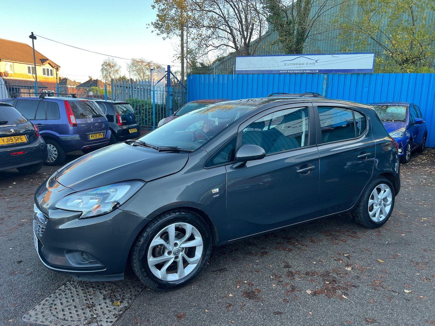 Used Vauxhall Corsa 2015 for sale - 76759584: Photo 5