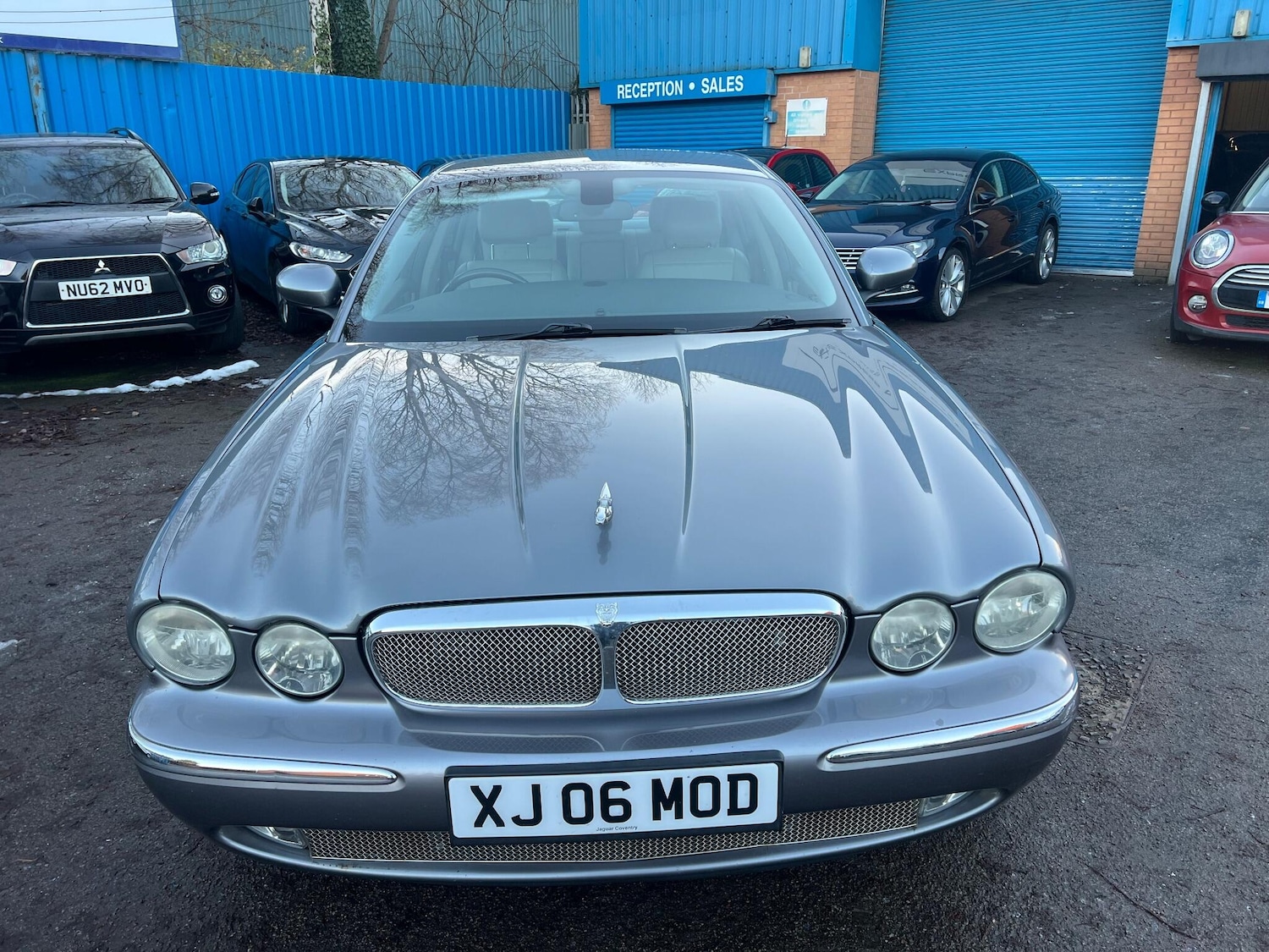 Used Jaguar XJ 2006 for sale - 77143139: Photo 7