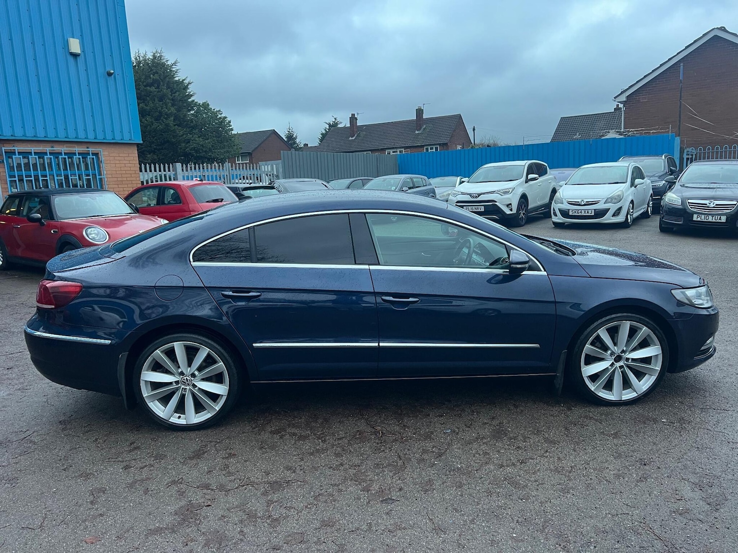 Used Volkswagen CC 2014 for sale - 77455668: Photo 2