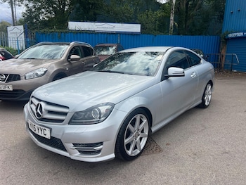 Used Mercedes-Benz C-Class 2015 for sale - 75589293: Photo
