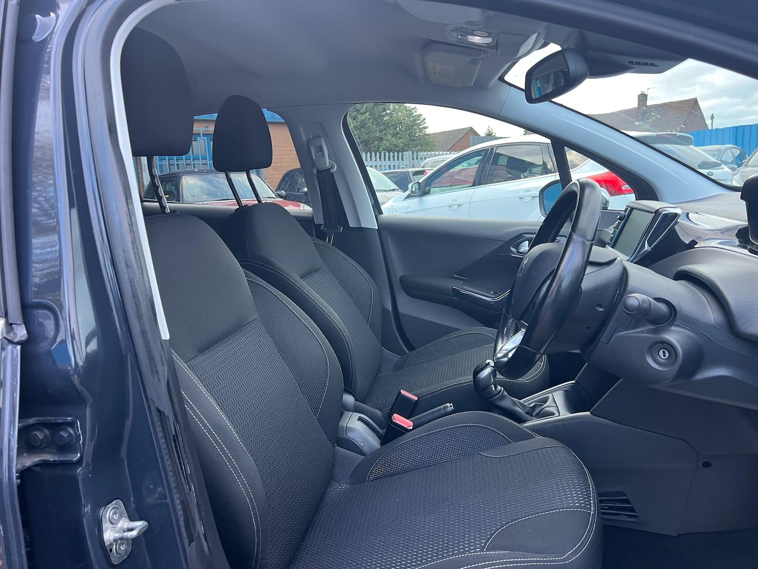 Used Peugeot 208 2019 for sale - 76512014: Photo 11