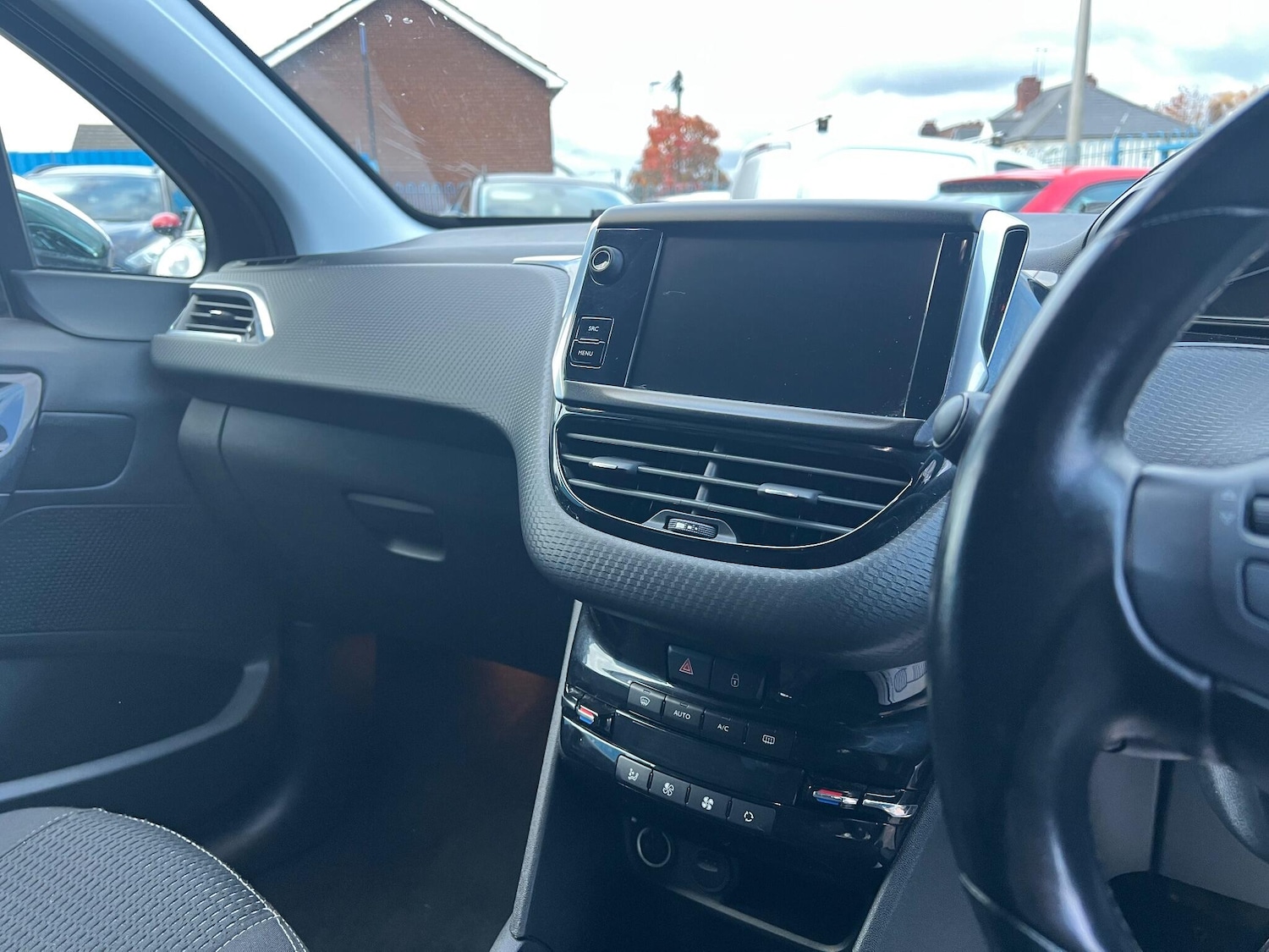 Used Peugeot 208 2019 for sale - 76512014: Photo 14