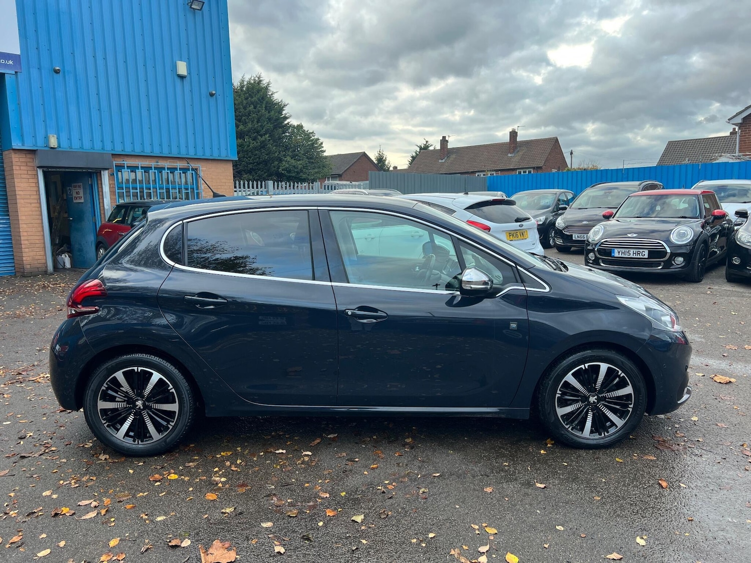 Used Peugeot 208 2019 for sale - 76512014: Photo 2