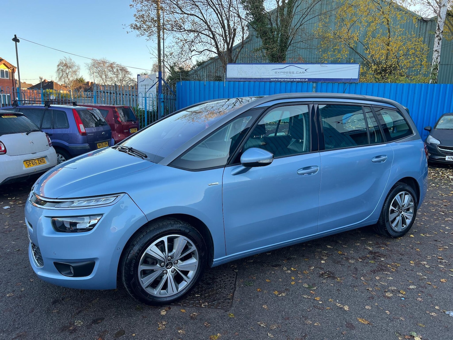 Used Citroen C4 Grand Picasso 2016 for sale - 76801679: Photo 5
