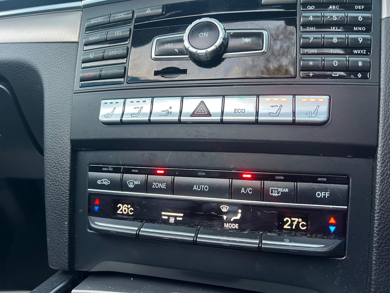 Used Mercedes-Benz E Class 2013 for sale - 76898677: Photo 17