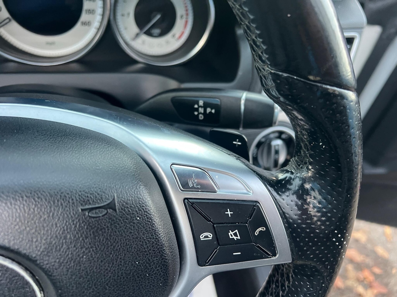 Used Mercedes-Benz E Class 2013 for sale - 76898677: Photo 21