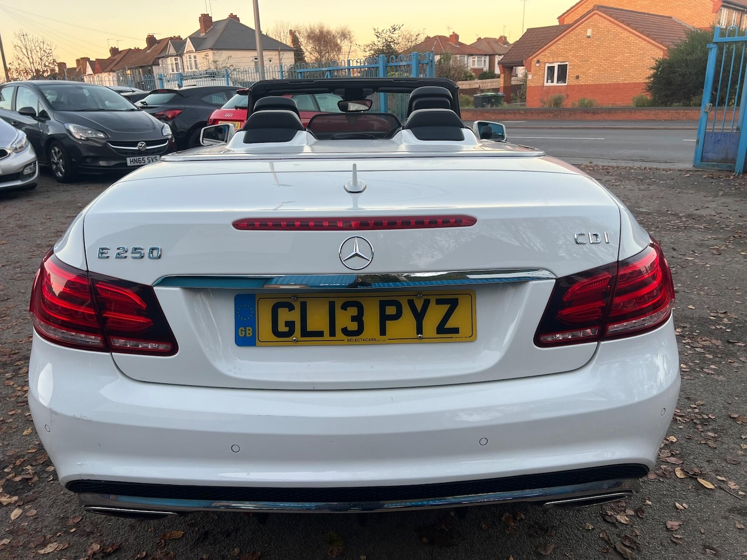 Used Mercedes-Benz E Class 2013 for sale - 76898677: Photo 8