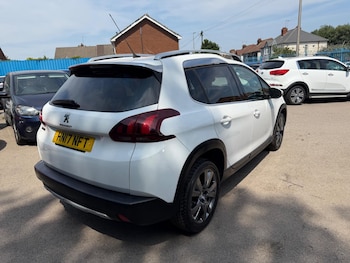 Used Peugeot 2008 2017 for sale - 79248382: Photo