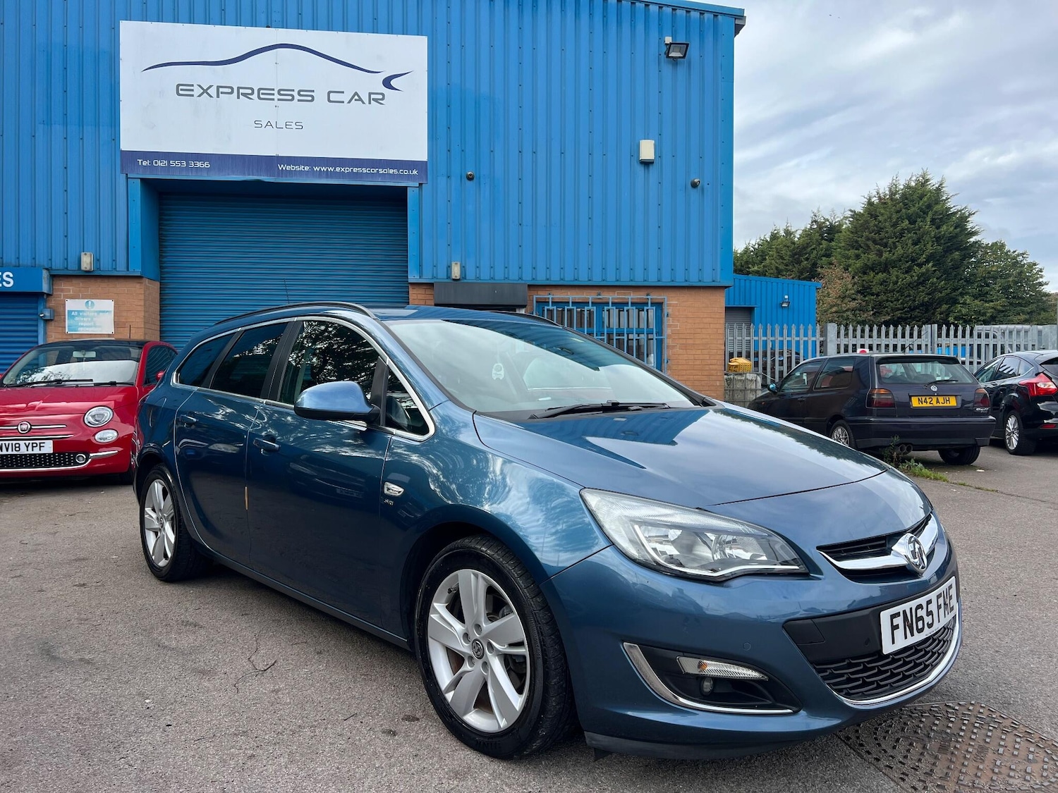 Used Vauxhall Astra 2015 for sale - 76689107: Photo 1